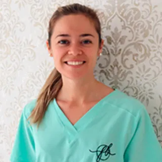 Clínica Dental Flavia Buendía Dra. Ángela Pardo