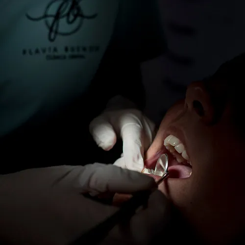 Clínica Dental Flavia Buendía